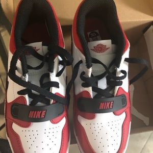 Boys Jordan legacy 312 lows 13c